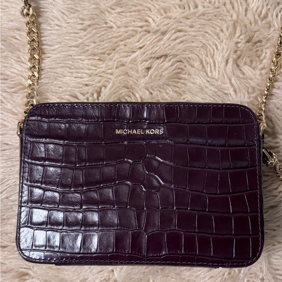 Michael Kors Ginny croc crossbody - Picture 4 of 13